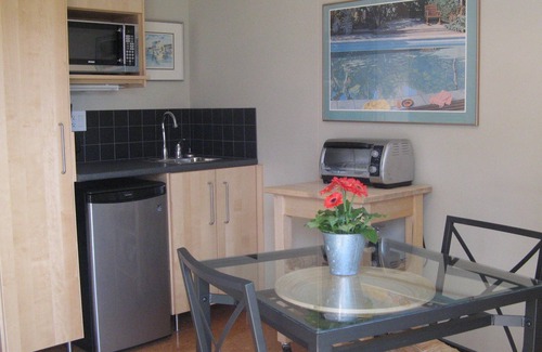 Okanagan-Similkameen Bed & Breakfast | Cormier's Studio