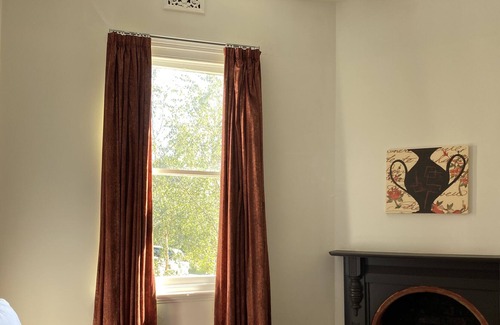 New Town House | Cornelian Bay Hideaway