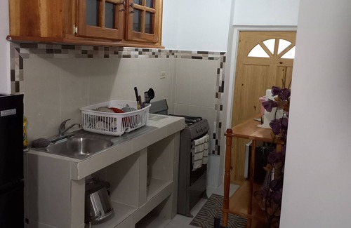 Montego Bay Apartment | Cornwall Courts Guesthouse Ja