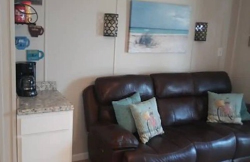 Jade Oaks Condo | Corpus Christi North Beach Gem! Great location, on the beach with two pools!
