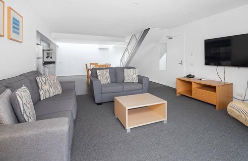Batehaven Hotel | Corrigans Cove