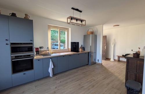 Sant'Andrea-di-Cotone Apartment | Corsica, 120 m2 apartment in a peaceful village between sea and mountains