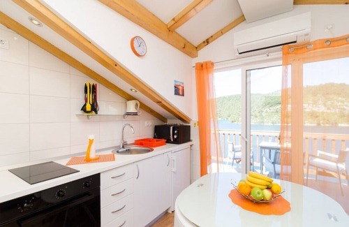 Polace Apartment | Corso turquoise view, 1BR APT with balcony and sea view