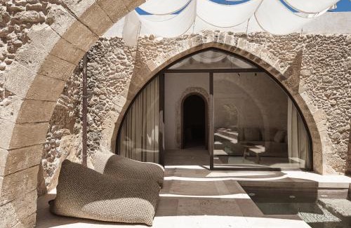 Kaliviani Villa | Corte Interna, free heated pool