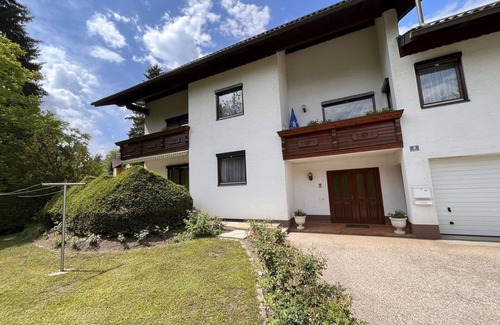 Unterburg am Klopeiner See Apartment | Cosy apartment for 4 guests with WIFI, TV and balcony