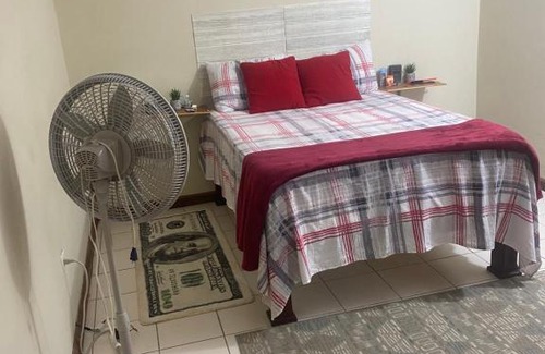 Falmouth Apartment | Cosey cottage