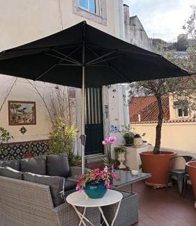 Santa Maria Maior Apartment | Costa do Castelo Terrace, em Rua dos Lagares 8