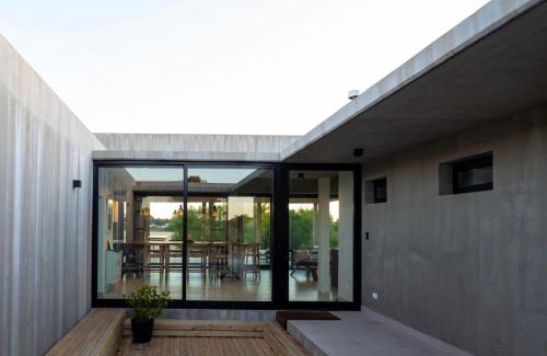 Pinamar House | Costa Esmeralda para 8 frente al Golf! Ecuestre