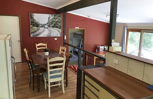 Merrijig House | Cosy 3 bedroom house at the base of Mount Buller
