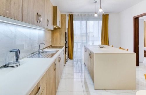 Zabbar Apartment | Cosy 3BR home with Balcony & Sofa bed in Zabbar