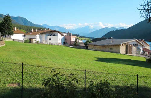 St. Valentin auf der Haide Apartment | Cosy apartment for 4 people with WIFI, TV and terrace