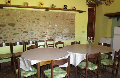 Cortazzone Villa | Cosy apartment in villa for 14 people with WIFI, pool, patio, pets allowed and parking
