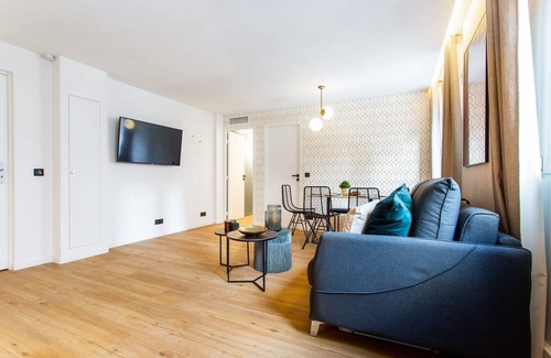 Hopital Saint-Louis Apartment | Cosy apartment - 2BR/6P - Canal St Martin