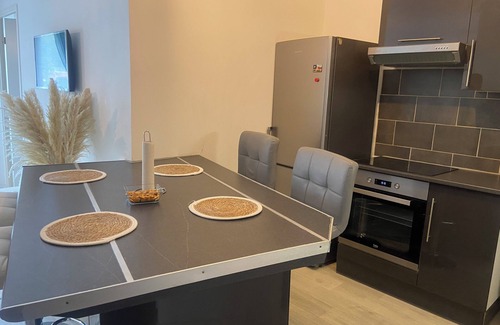 Goussainville Apartment | Cosy apartment between Paris and CDG airport - Comfort & modernity