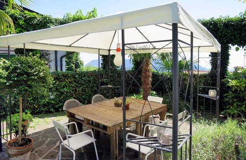 Vito d'Asio Apartment | Cosy apartment for 2 people with WIFI, pool, A/C, TV, patio and pets allowed