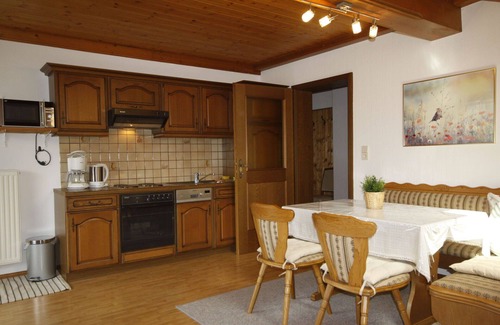 Arriach Apartment | Cosy apartment for 4 people with WIFI, TV and balcony