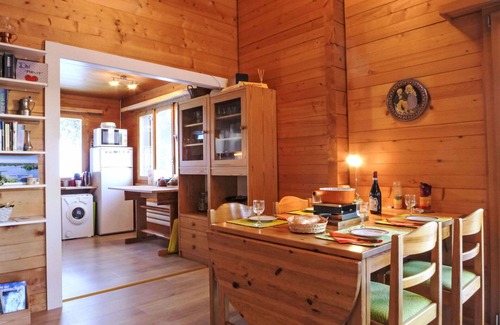 Buerchen Apartment | Cosy apartment for 4 people with WIFI, TV, balcony and parking