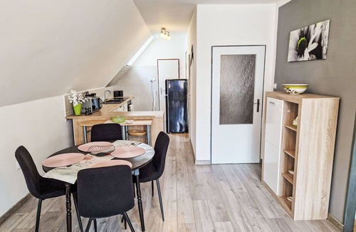 Broumov Apartment | Cosy apartment for 4 people with WIFI and TV