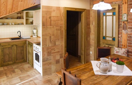 Pec pod Snezkou Apartment | Cosy apartment for 5 guests with WIFI, TV, balcony and pets allowed
