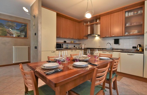 Delebio Apartment | Cosy apartment for 5 people with A/C, WIFI, TV and terrace