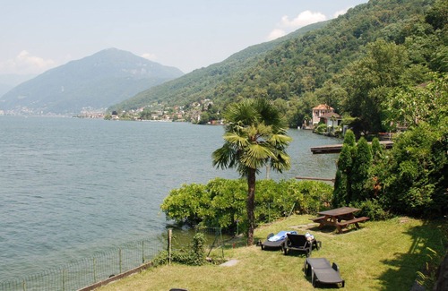 Tremona Apartment | Cosy apartment for 6 guests with WIFI, TV, terrace, pets allowed, panoramic view and parking