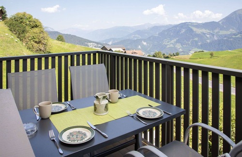 Falera Apartment | Cosy apartment for 6 guests with pool, WIFI, TV, balcony and panoramic view