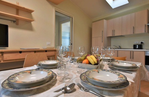 Iseo Apartment | Cosy apartment for 6 people with WIFI, A/C and TV