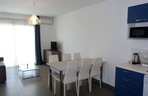 Macinaggio Apartment | Cosy apartment for 6 guests with A/C, TV, terrace, pets allowed and parking