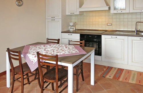 Cossombrato Apartment | Cosy apartment for 9 people with pool, A/C, WIFI, TV, patio and pets allowed