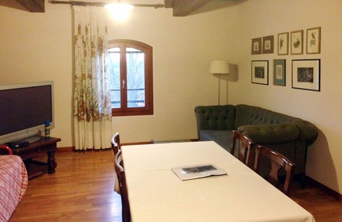 Fossalta Maggiore Apartment | Cosy apartment for 4 guests with A/C, WIFI, TV, terrace, pets allowed and parking