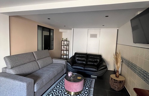 Argenteuil Cabin | Cosy apartment for rent in detached house
