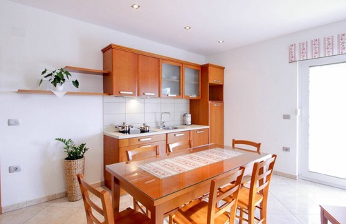 Brda Apartment | Cosy apartment for 5 guests with pool, WIFI, A/C, TV, balcony and panoramic view