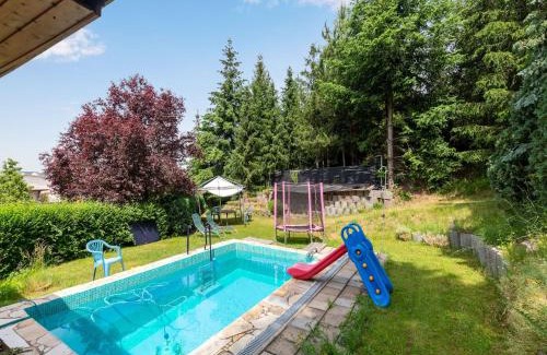 Gittersee Apartment | Cosy apartment in Dresden with balcony and swimming pool