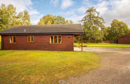 Balnain House | Cosy apartment in villa for 6 people with WIFI, TV and pets allowed