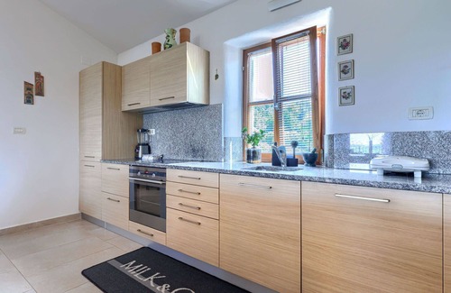 Bibali House | Cosy apartment in villa for 6 people with A/C, pool, WIFI, TV and terrace