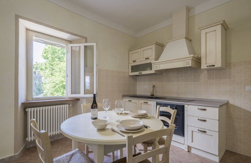 Monforte d'Alba Apartment | Cosy apartment for 4 people with WIFI, pool, TV and balcony, close to Alba