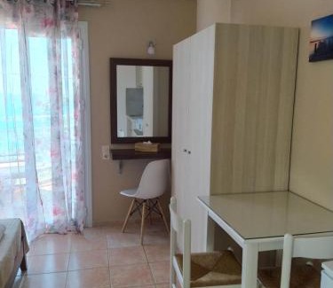 Stalida Apartment | Cosy Apartment with Sea View