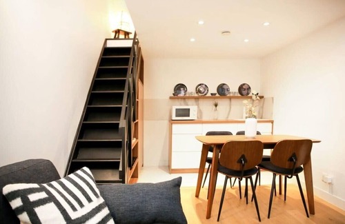 Strasbourg -Saint-Denis Apartment | Cosy Appartement Studio Moderne Mezzanine - 4P