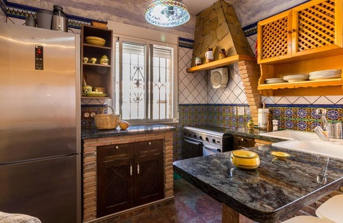 Los Guajares Other | Cosy cottage with views, pool and wifi