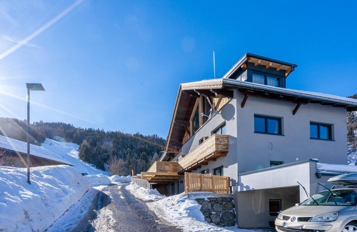 Rauris House | Cosy holiday home by the slopes