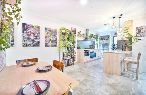 Beechboro House | Cosy Luxe bedroom in Beechboro - 12km from Perth Airport