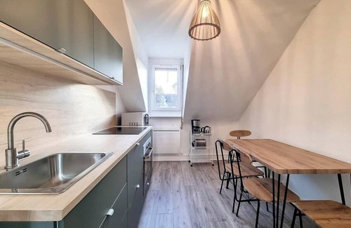 Cronenbourg Est Apartment | Cosy Rent Strasbourg saint Florent proche Gare