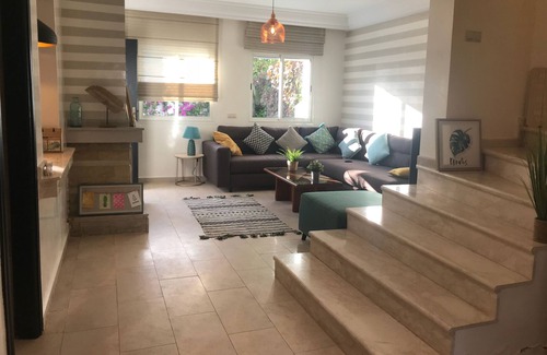 Tamariss Villa | Cosy small villa with pool 5min walk from beach