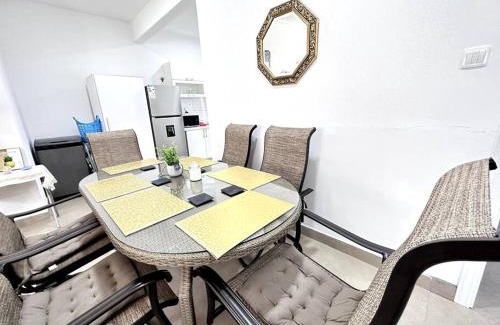 Wolmar Apartment | Cosy & Spacious 3 bedroom condo Flic en Flac