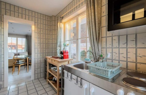 Courcelles Apartment | Cosy studio 10 minutes from Charleroi airport