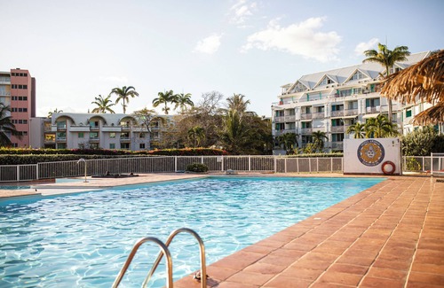 Pointe de la verdure Apartment | Cosy studio, beach access