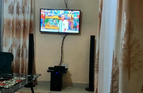 Ruiru House | COSY STUDIO HOUSE ADJACENT TO KFC KAMAKIS & G SPORT CLUB