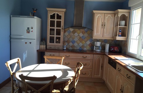 Reville Cottage | COTENTIN, SEASIDE, NICE INDEPENDENT COUNTRY CLASS 4 STARS 8 PEOPLE