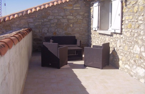 Saint-Hilaire-de-Brethmas Cottage | cottage 8 people 4 bedrooms 3 stars in a farmhouse surrounded by vineyards