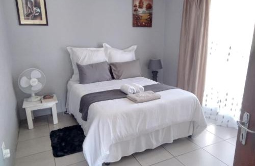 Rietfontein Apartment | Cottage @19th